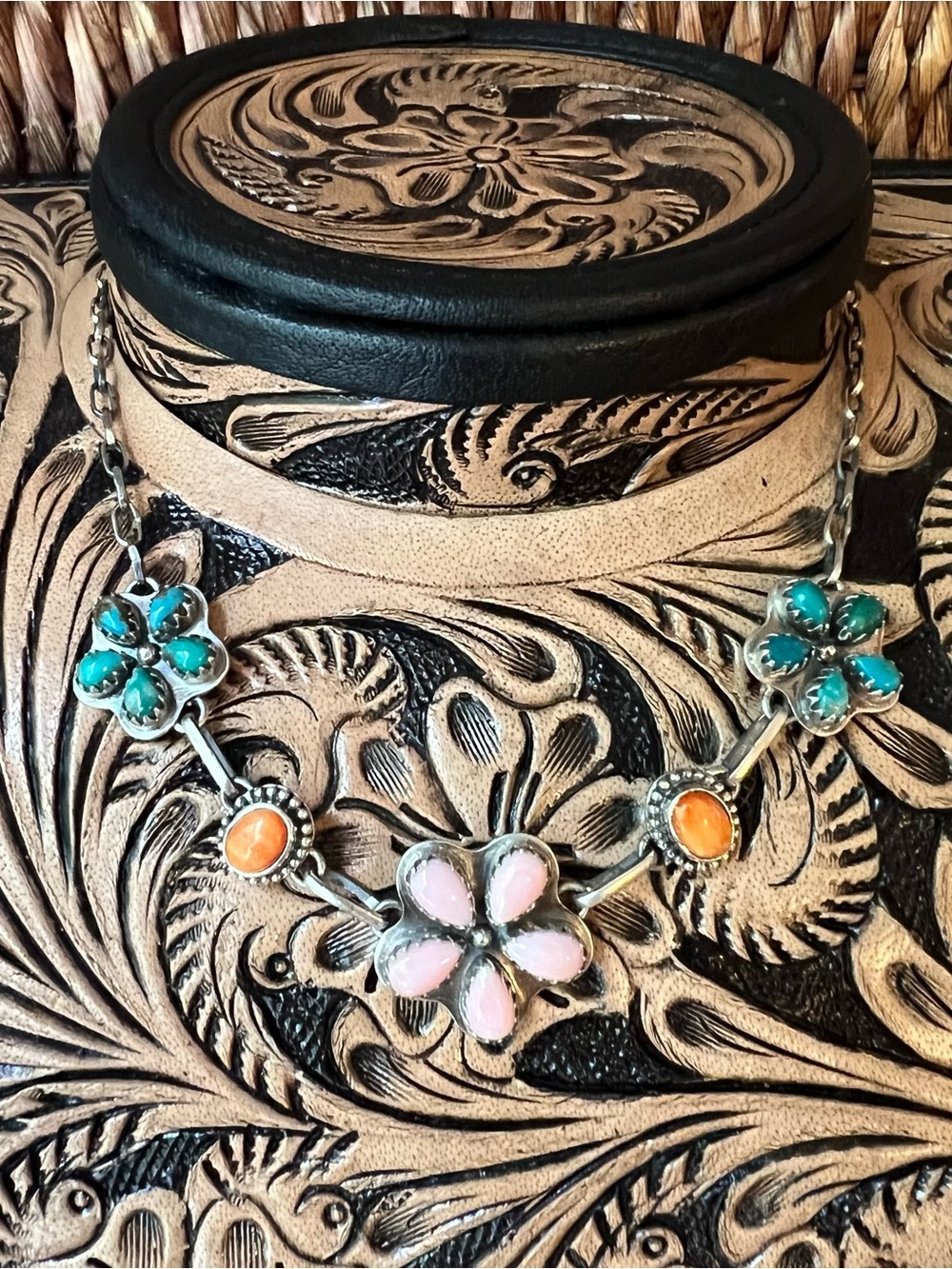 Sterling Silver Kingman Turquoise, Spiny Oyster & Queen Conch Floral Choker